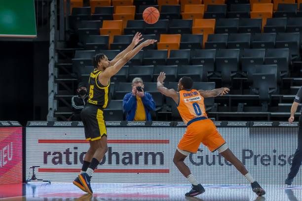 一支有竞争 一支有竞争