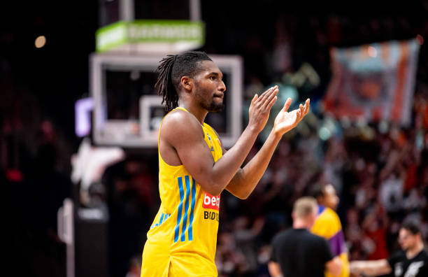 对主教练的 对主教练的