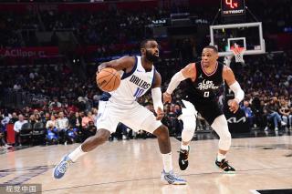 观众们不仅 观众们不仅