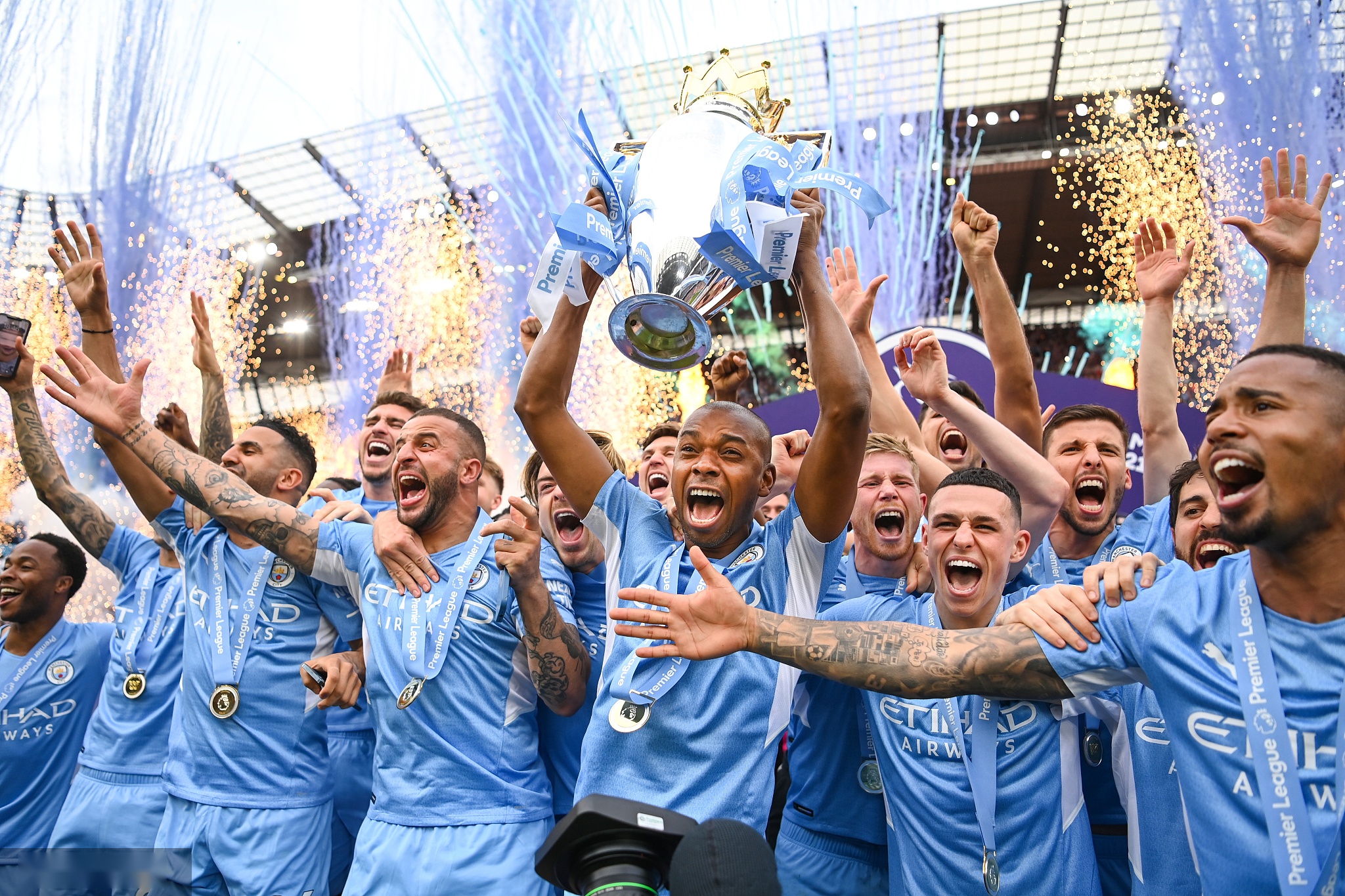 个成员都知 个成员都知